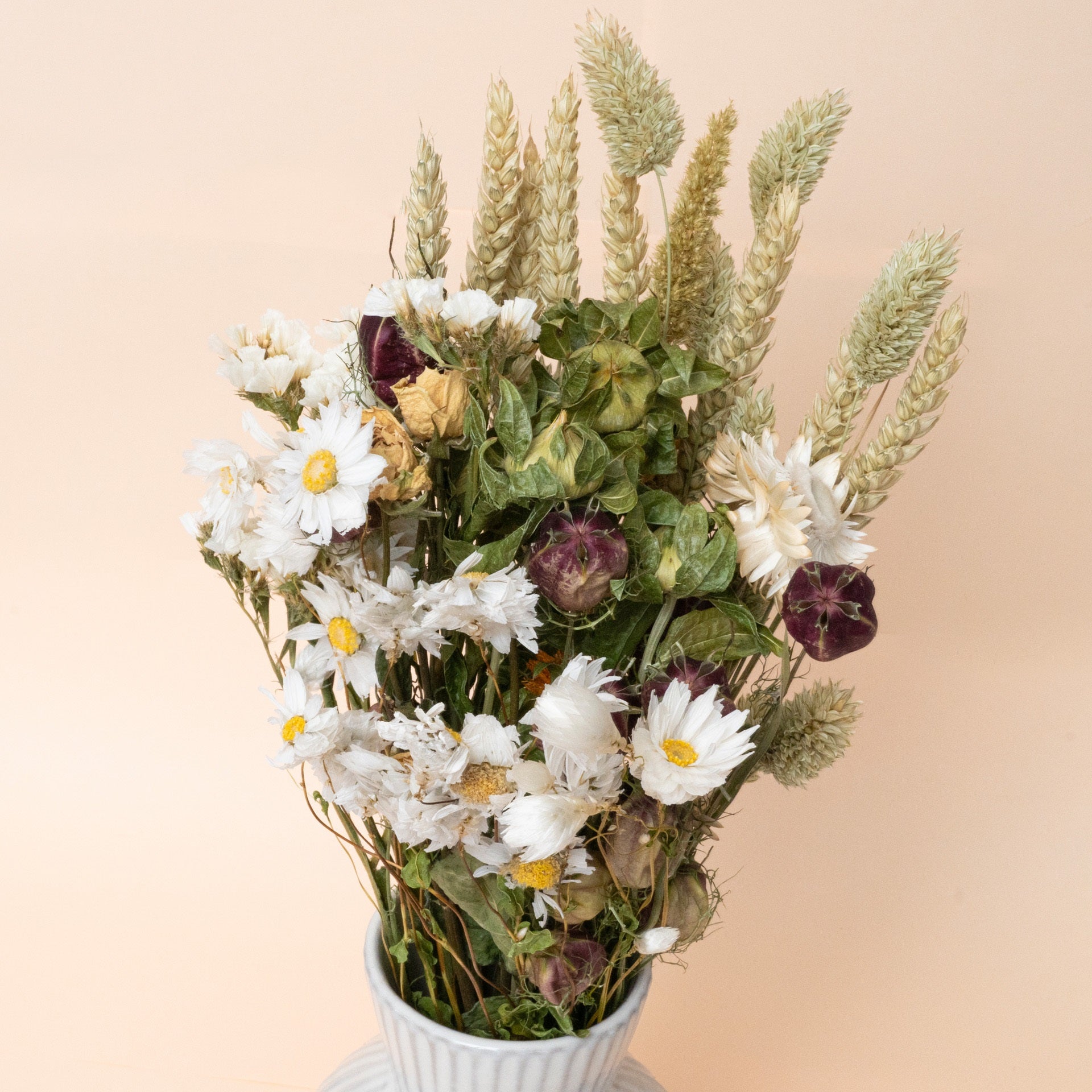 Geschenkbox weißer Blumengruß