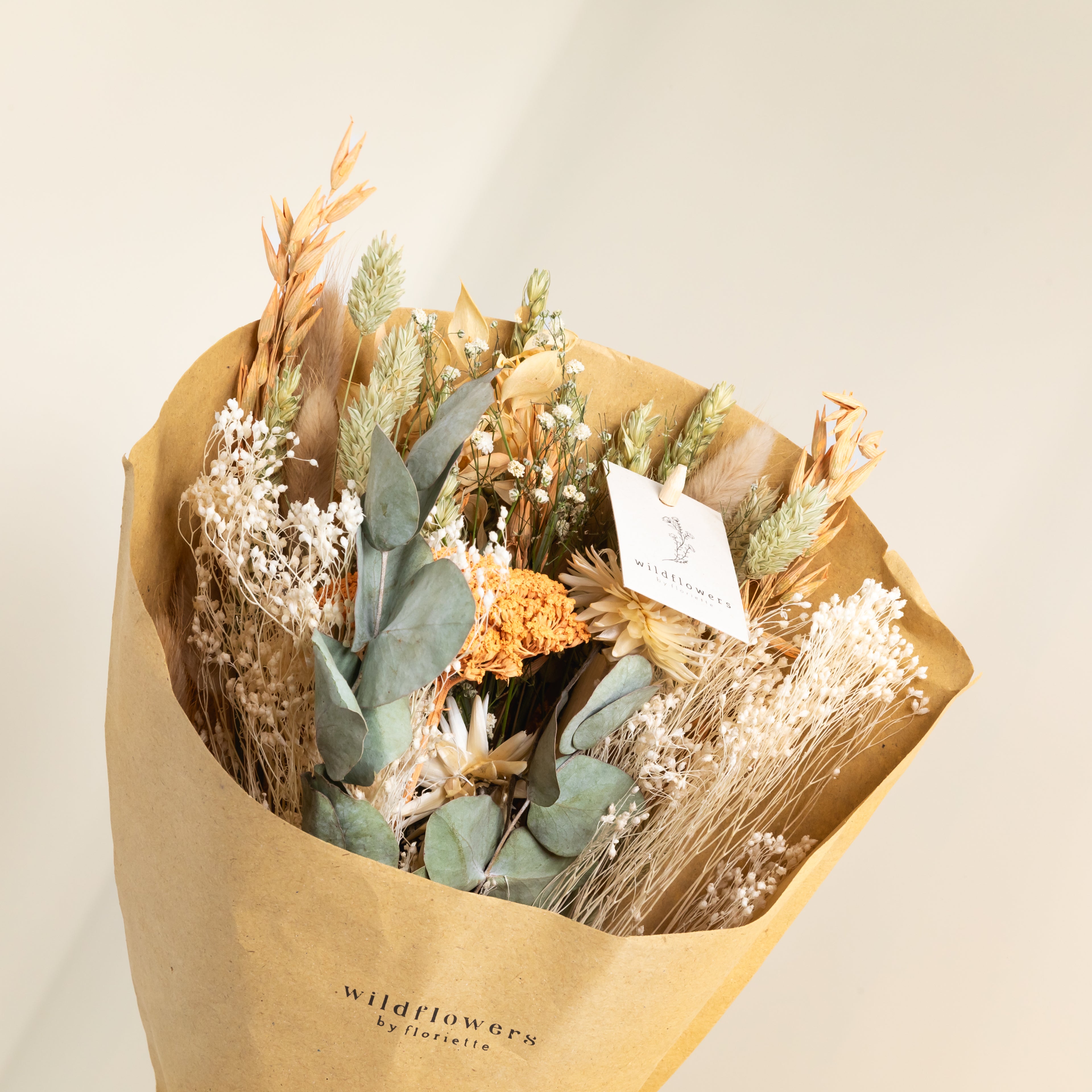 Trockenblumen Feldstrauß Aprikose