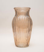 Geschenkbox roter Blumengruß